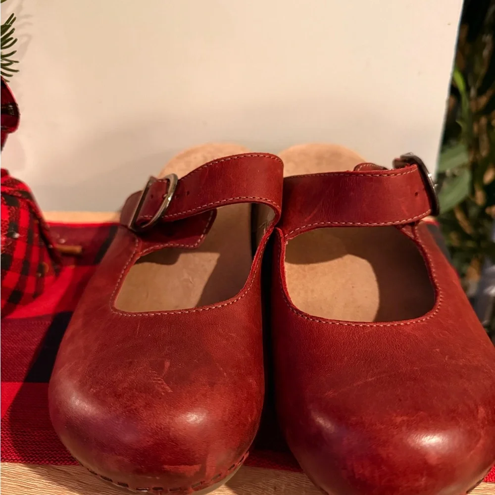 Dansko Burgundy Leather Mary Janes - Picture 3 of 7
